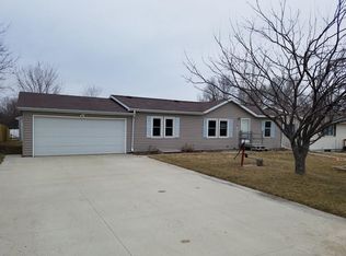 714 John K Hanson Dr, Forest City, IA 50436