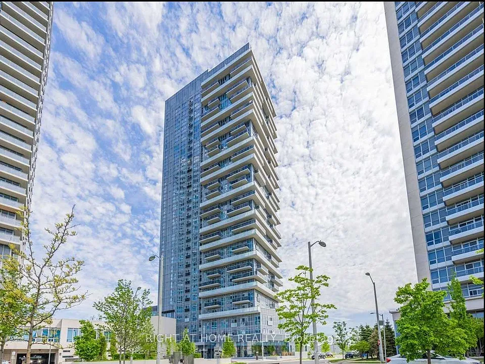 225 Village Green Sq #2306