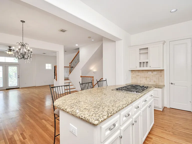 5815 Lacy St — Photo 25