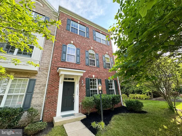 15808 Mackenzie Manor Dr, Haymarket, VA 20169