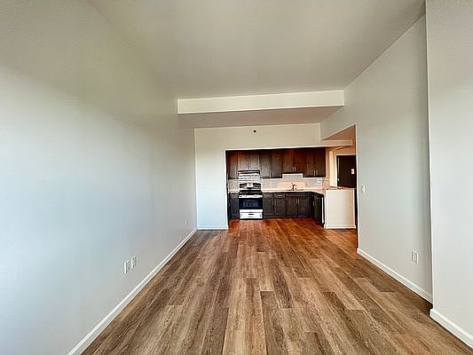 1st image of 230 W 126th St #26G