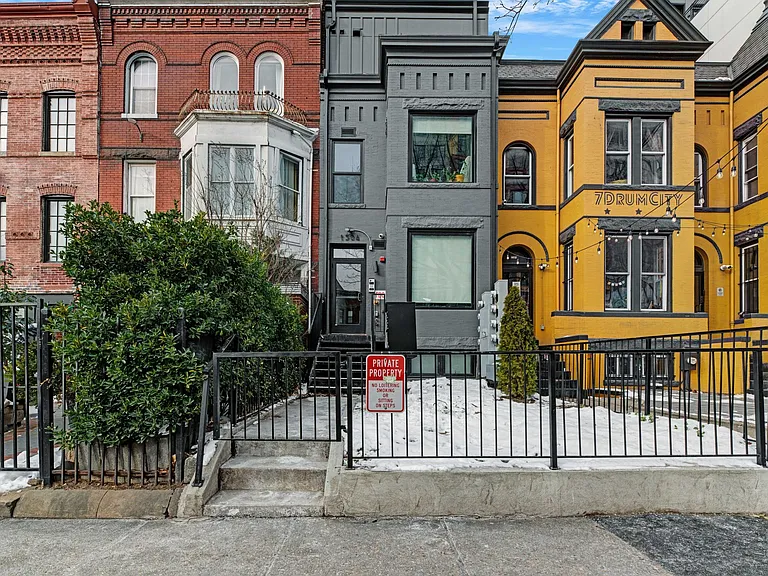 1504 N Capitol St NW #302 — Photo 2