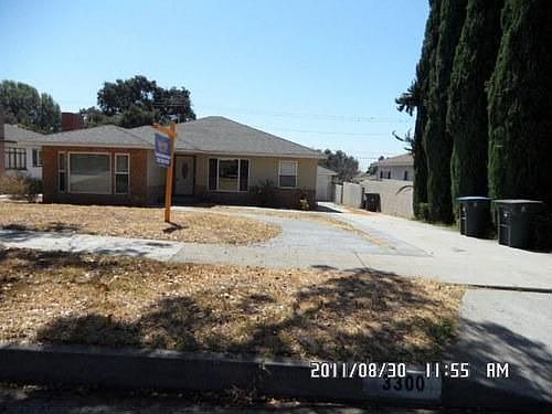 1st image of 3300 Primavera St