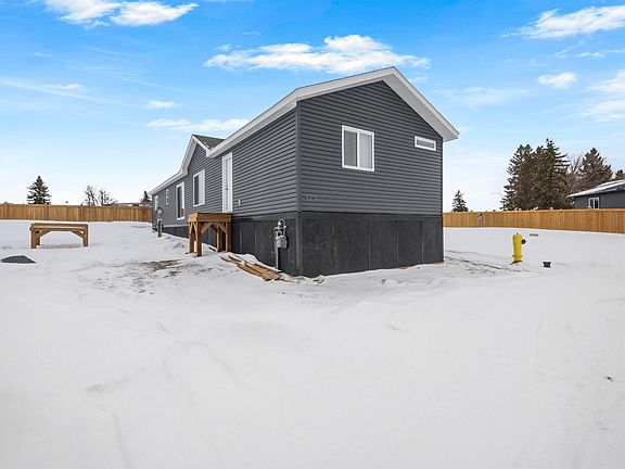 3rd image of 305 Calahoo Rd #323