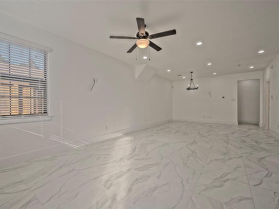 5th image of 9002 Kelburn Dr #A