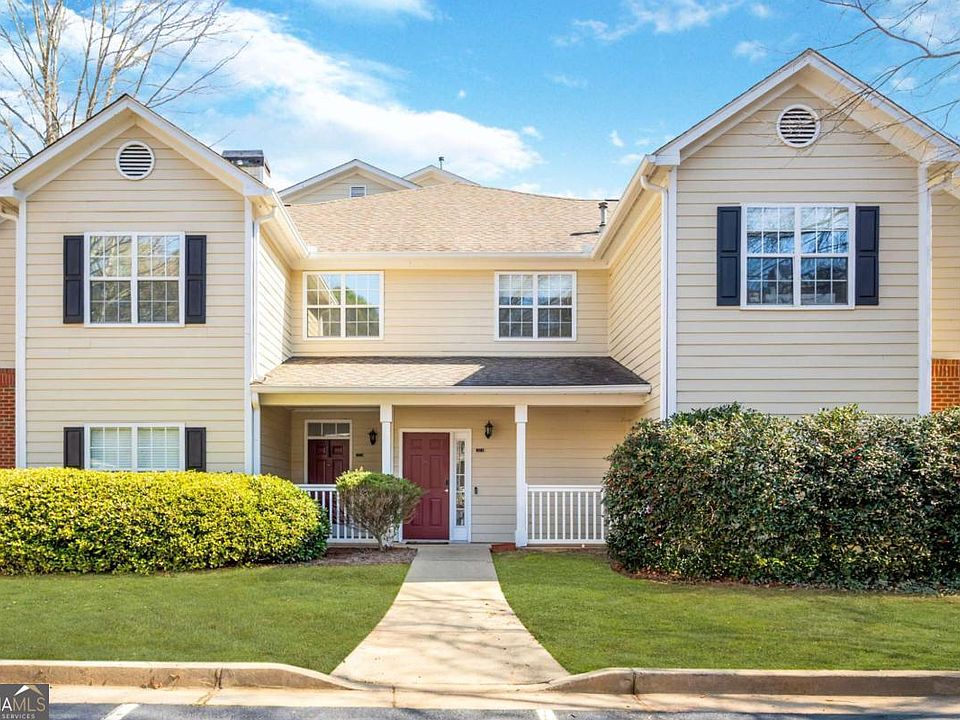 1st image of 703 Spring Heights Ln SE