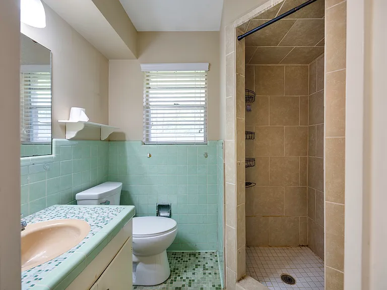 2 Circle Dr — Photo 7