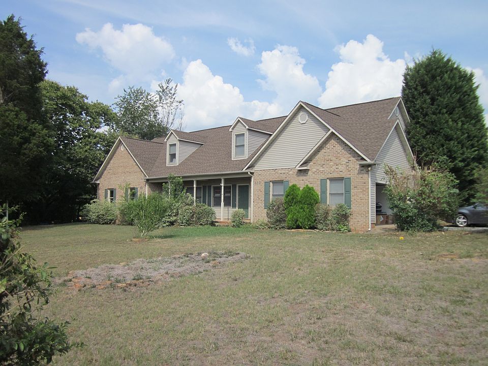 Front of duplex