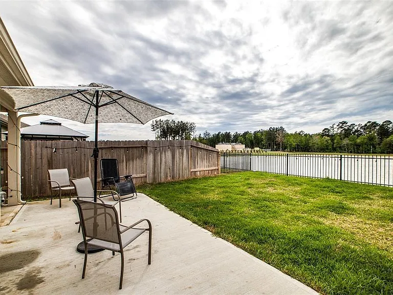 13944 Great Pines Ct — Photo 9