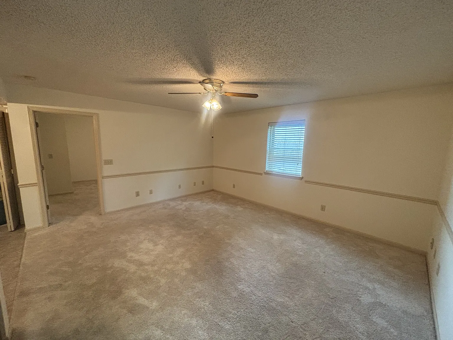 2013 2nd Loop Road - D4 — Photo 1