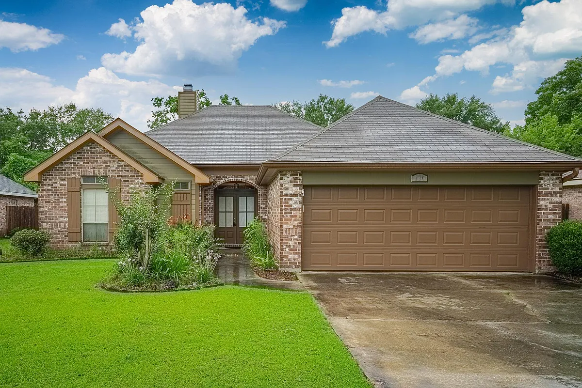 Building Photo - 130 Windermere Cir