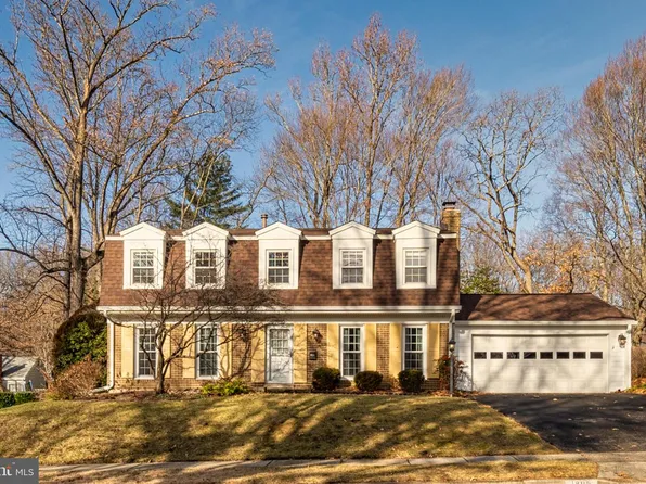 1805 Roxboro Pl, Crofton, MD 21114