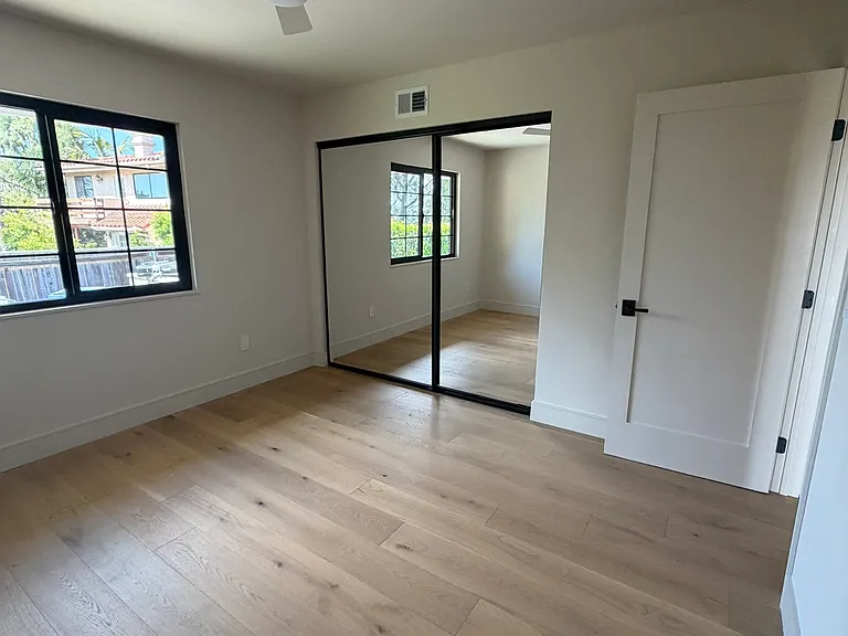 683 Marine View Ave #1 — Photo 41