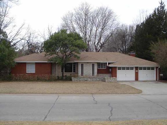 2nd image of 1306 Melrose Drive Norman #730