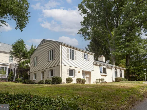 1602 Holly Ct, Mc Lean, VA 22101