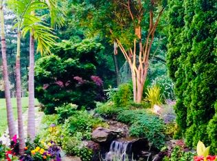 10108 Falls Rd, Lutherville Timonium, MD 21093