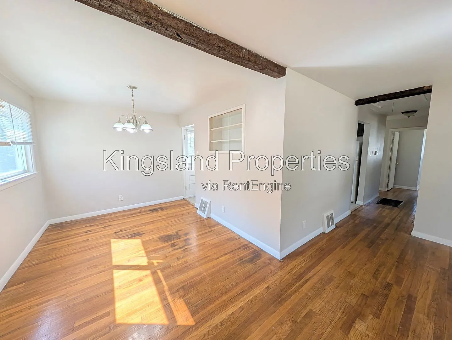 3 bed, 1.0 bath, 960 sqft, $1,450 — Photo 4