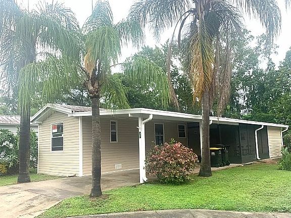 4th image of 352 Pridgeon St