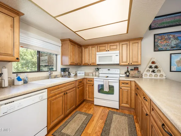 17980 S WALAPAI Road #21B, Munds Park, AZ 86017