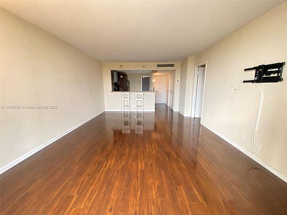 4th image of 3401 N Country Club Dr APT 504