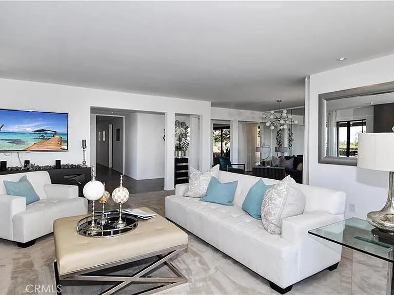 32732 Mediterranean Dr — Photo 5