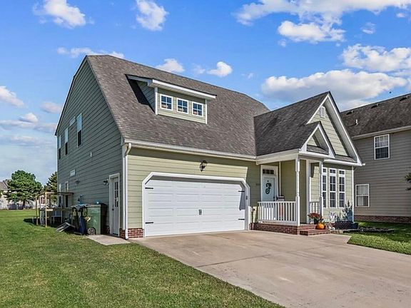 2nd image of 1059 Snead Dr