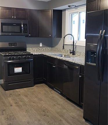 4th image of 318 Millen Dr