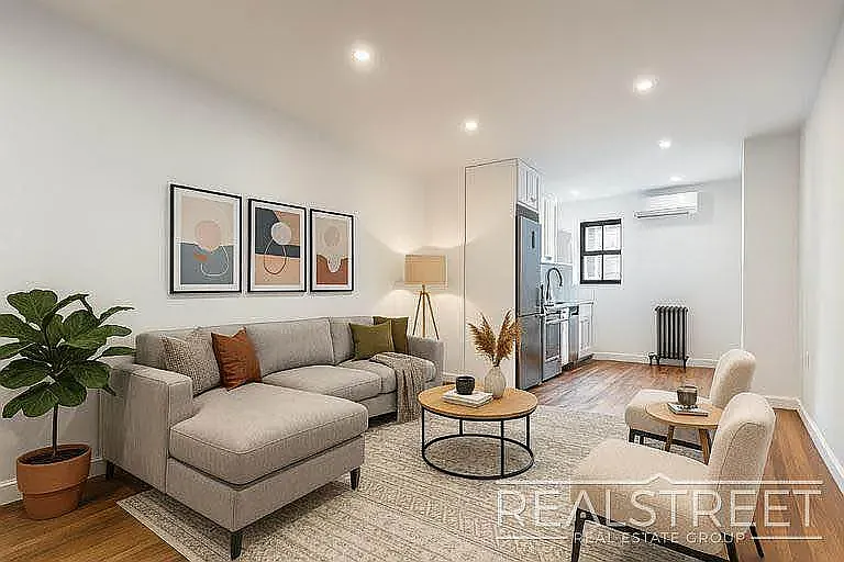 206 Macdougal St #1 — Photo 2