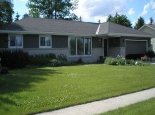 247 S 5th St, Cedar Grove, WI 53013