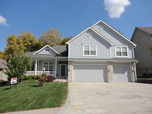 1st image of 3303 W Devonshire Dr
