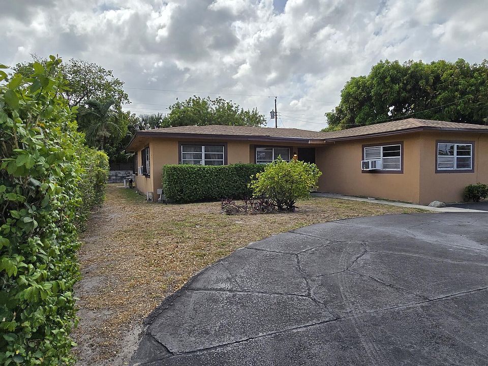 2nd image of 1221 NW 30th Avenue NW