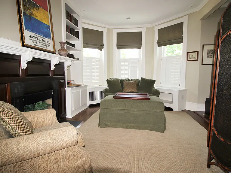 3050 N St NW #2 — Photo 21