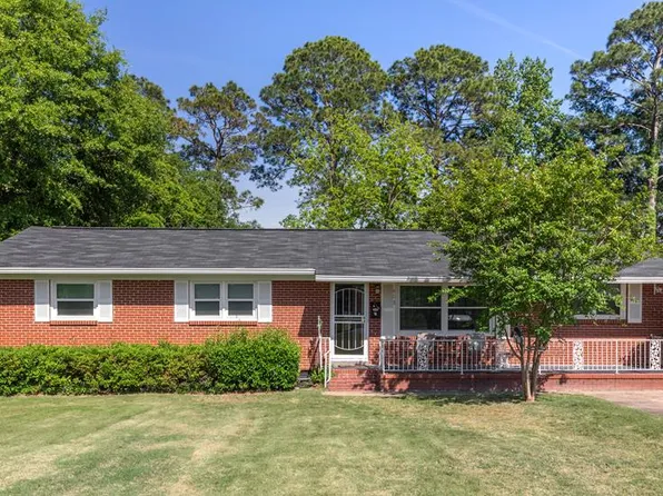 403 Dexter St, Dothan, AL 36301