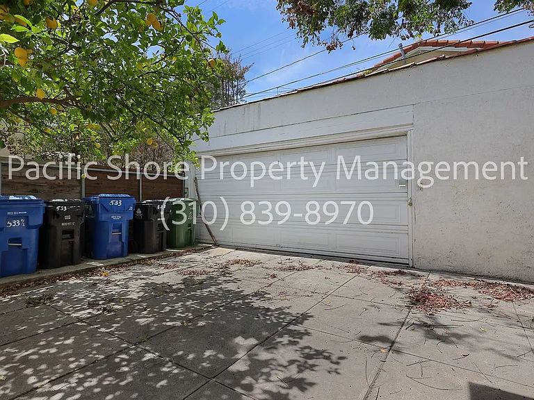 533 N. Windsor Blvd — Photo 17