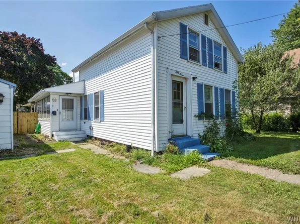 53 W 3rd St, Dunkirk, NY 14048