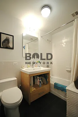 Rented by Bold New York | media 22