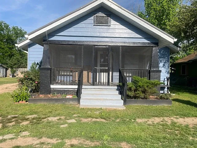 1221 Wilson Ave SE