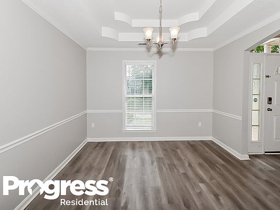 5th image of 8318 Whispering Elm Dr