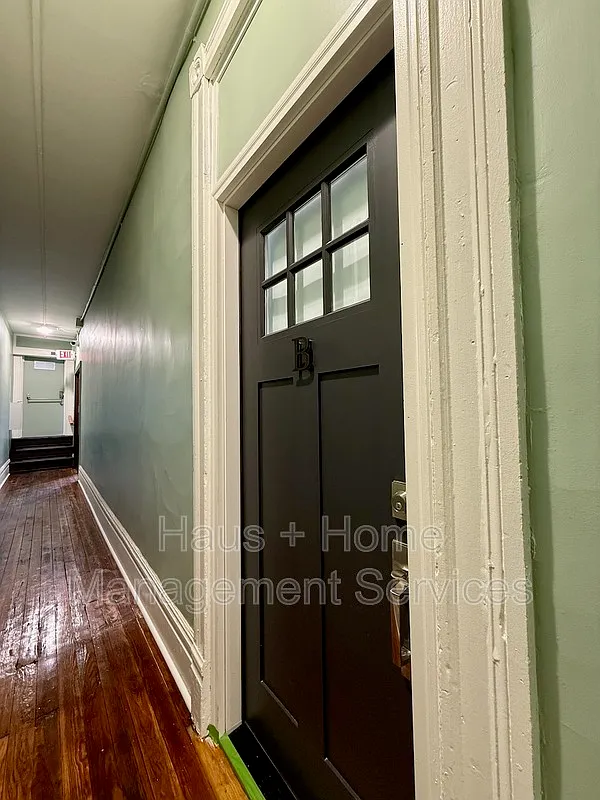 Building Photo - 906 Penn Ave #B