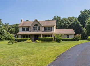 3032 Shagbark Trl, Sellersburg, IN 47172