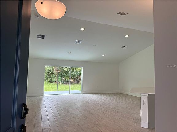 2nd image of 4081 BIRNAM TERRACE