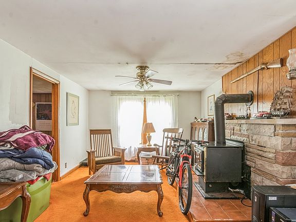 3rd image of 16345 Lawndale Ave