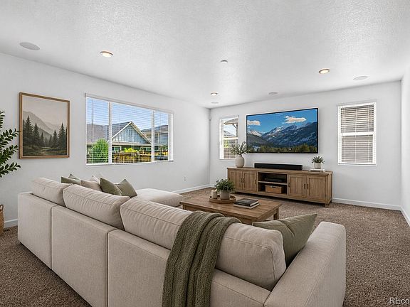 4th image of 2831 Merlin Drive