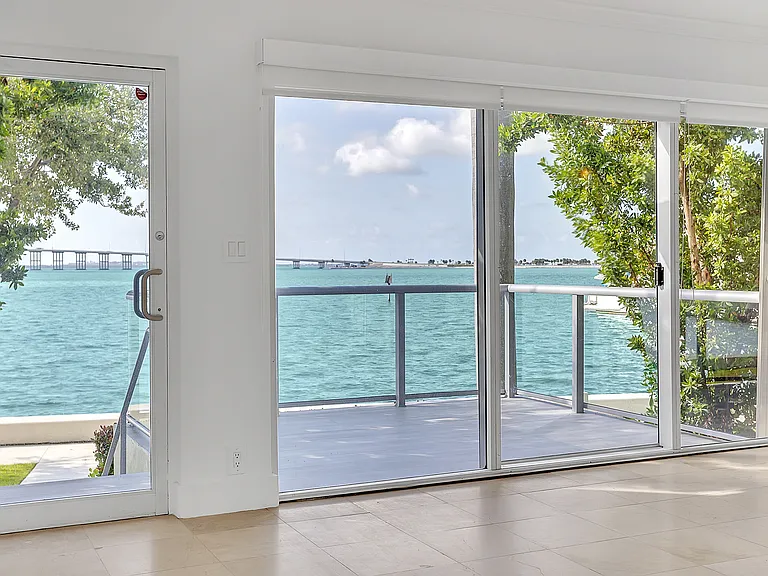 1541 Brickell Ave #105 — Photo 7