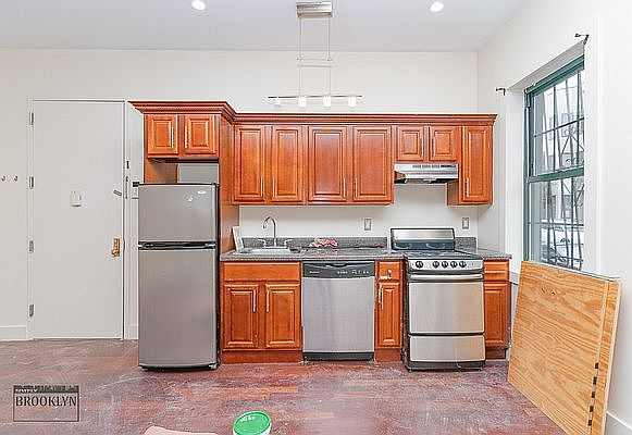 1st image of 188 Jefferson St #1G