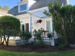 7 Harding Ln, Harwich, MA 02645