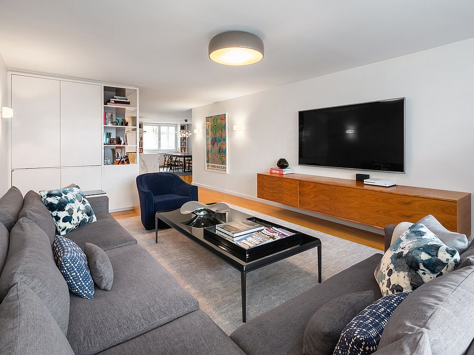 1st image of 501 E 79th St APT 10A
