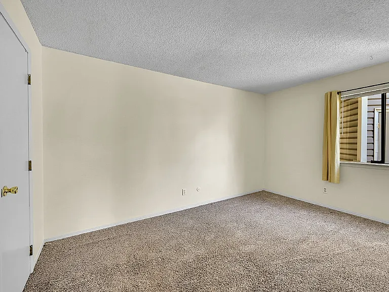 8701 Huron St #4-101 — Photo 12