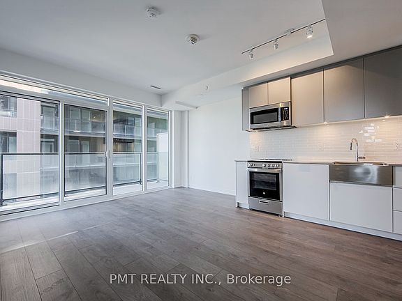 3rd image of 270 Dufferin St #709