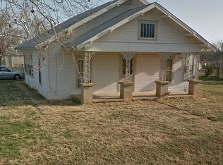 1024 4th St, Bellevue, TX 76228